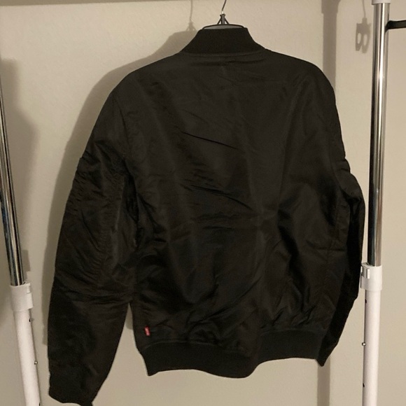 Levi’s Black Waterproof Bomber Jacket - Picture 2 of 8